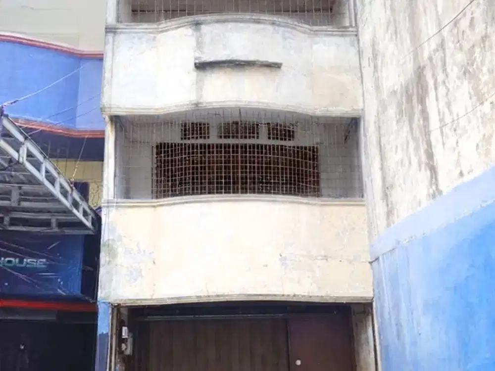 Investasi Ruko Menjanjikan di Duri Kosambi 3 Lt LB 240m - Dekat Tol JORR & Mall Puri