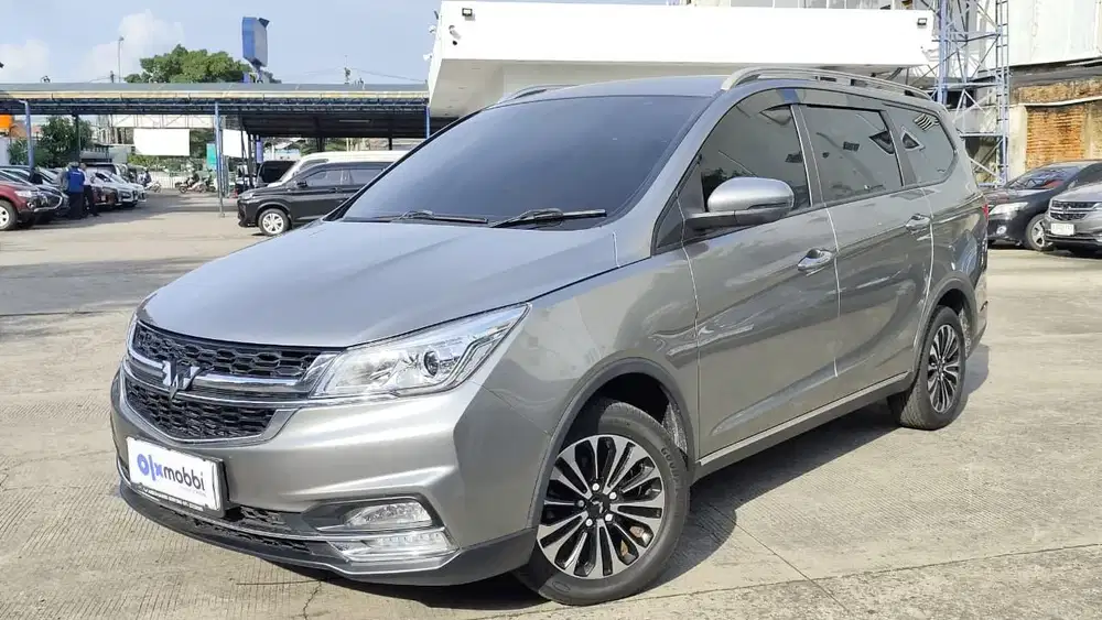 Pajak Panjang - Wuling Cortez 1.5 CT L Bensin-AT 2023