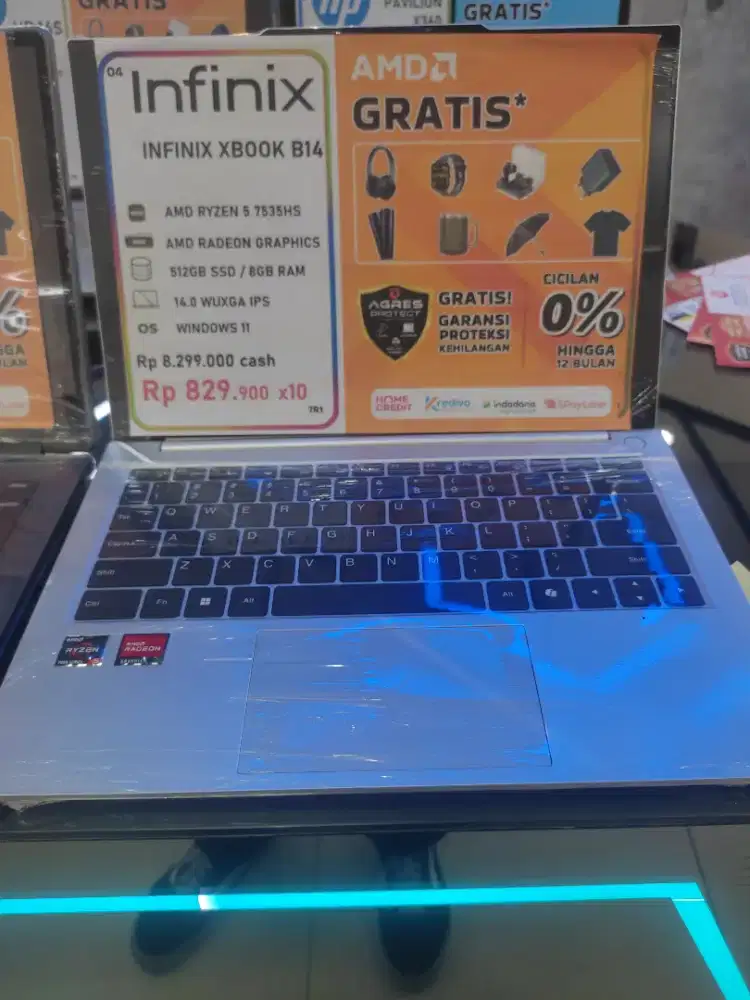 Infinix xbook B14 RAM 8GB 512GB layar 14 inc Windows 11 bisa cicilan