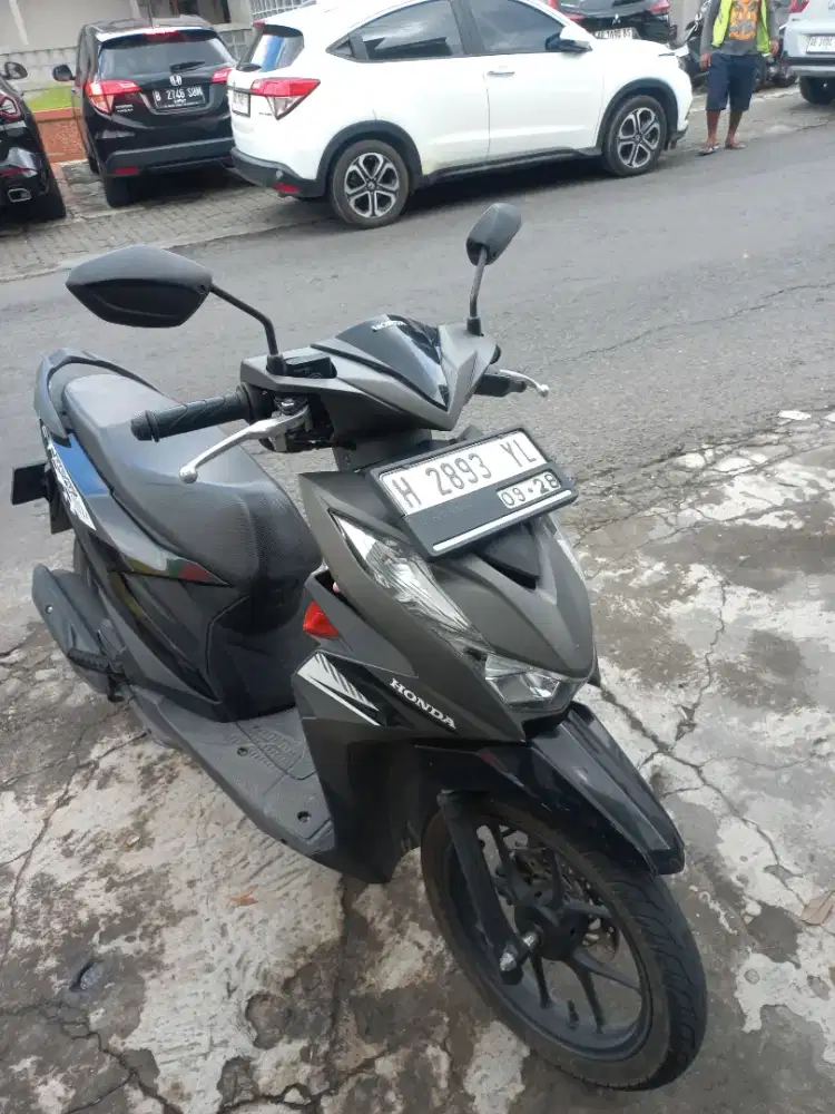 Honda beat new 2023 istimewa