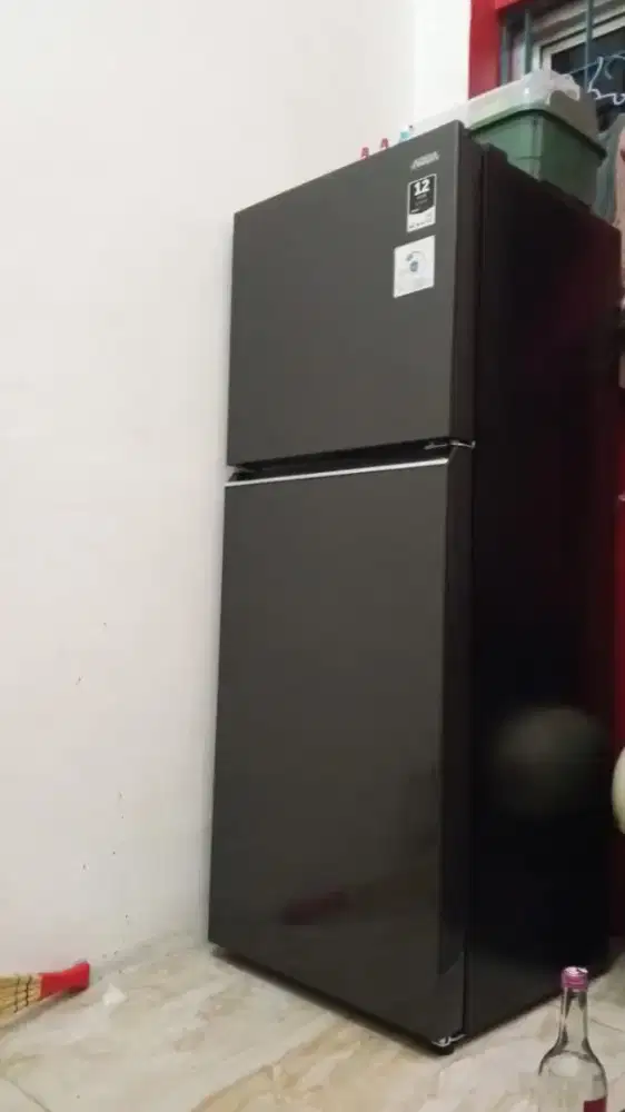 Kulkas 2 Pintu Aqua DTM 265 CBP DS