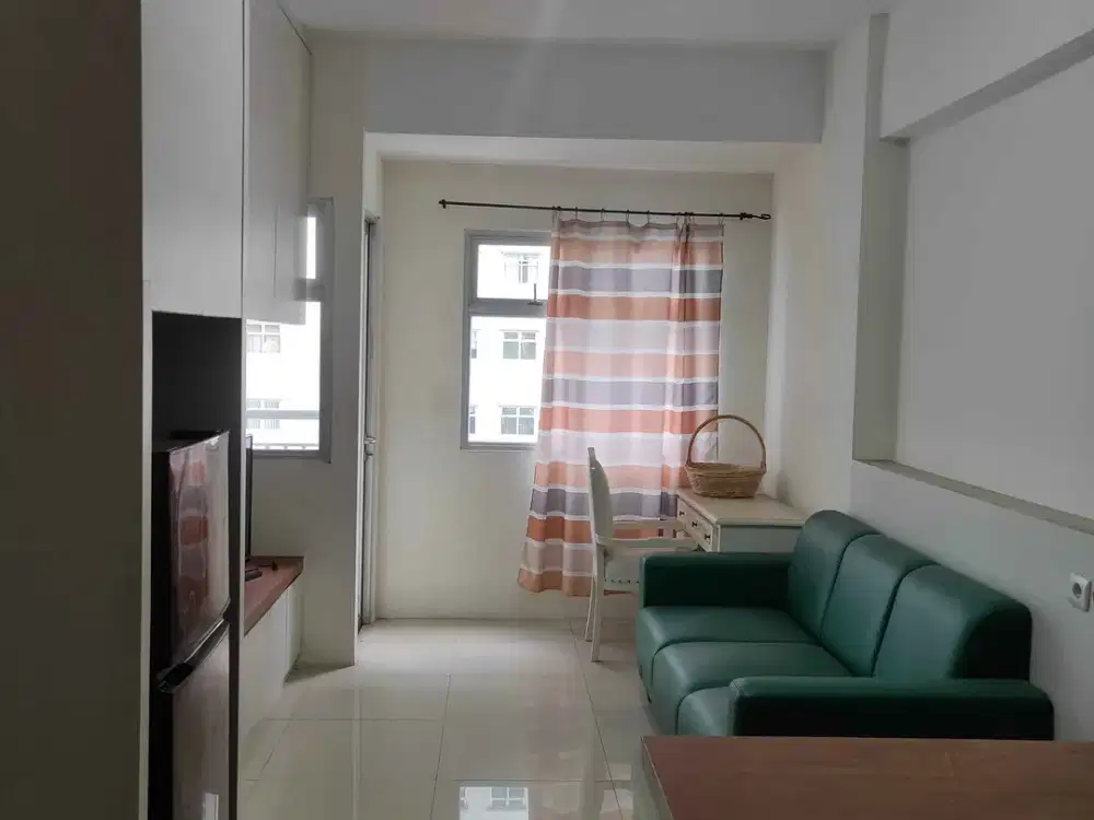 Dijual Apartemen Gunawangsa Merr 2BR MURAH BUTUH CEPAT LAKU Disain Minimalis Luas Extra Besar Nyaman Murah