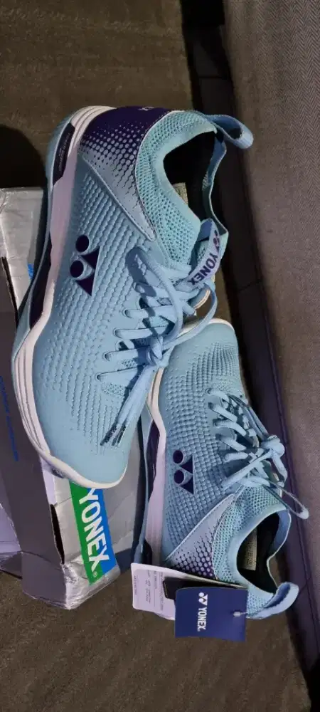 Jual sepatu badminton Yonex Power Cushion Eclipsion Z original size 41