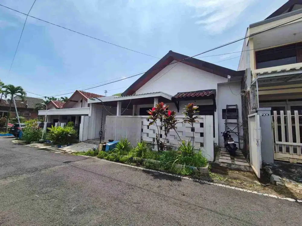 Rumah Murah Luas 158 m2 Area Ikan Piranha Dekat Hwaing Suhat