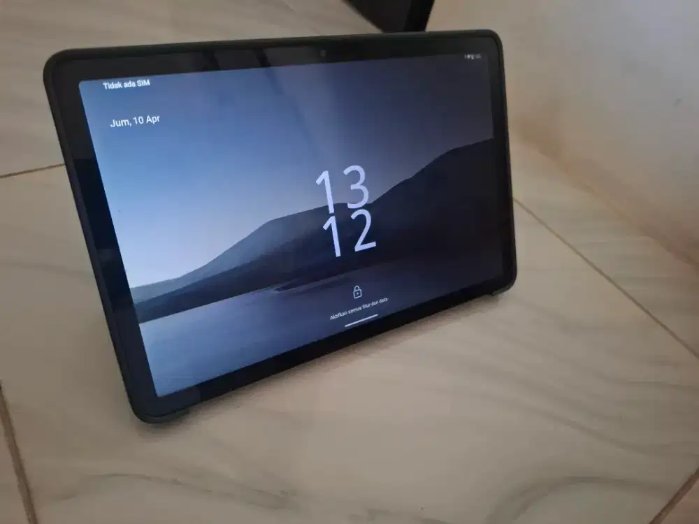 Infinix xpad 4g LTE 4+4/256