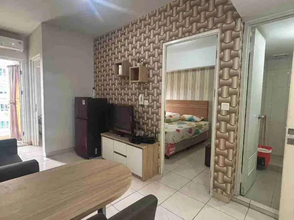 Disewakan tahunan apartemen 2br springlake summarecon