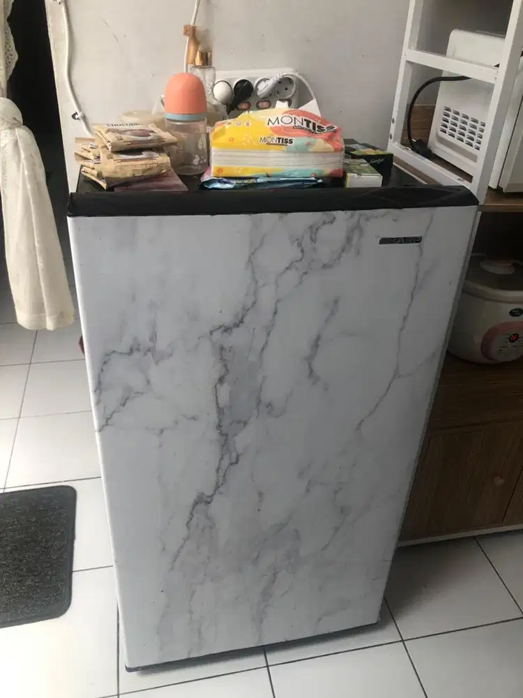 KULKAS SHARP 1 PINTU