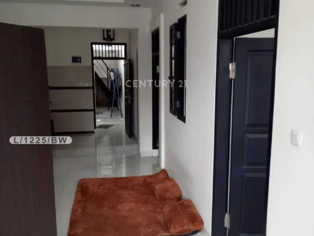 Ruko 2 Lantai Siap Pakai Dengan Lokasi Strategis Dekat Pasar Sayati,cocok untuk dagang sembako, listrik dll