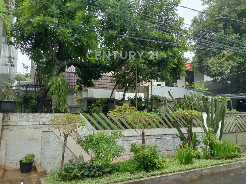 Dijual Rumah Asri Taman Kedoya Baru Jakarta Barat