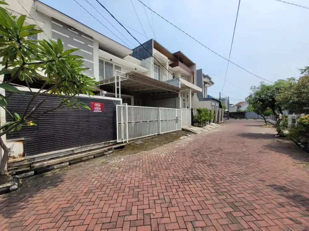 Rumah di Panjangjiwo Blok AC. , Tenggilis Mejoyo,Surabaya ,SHM