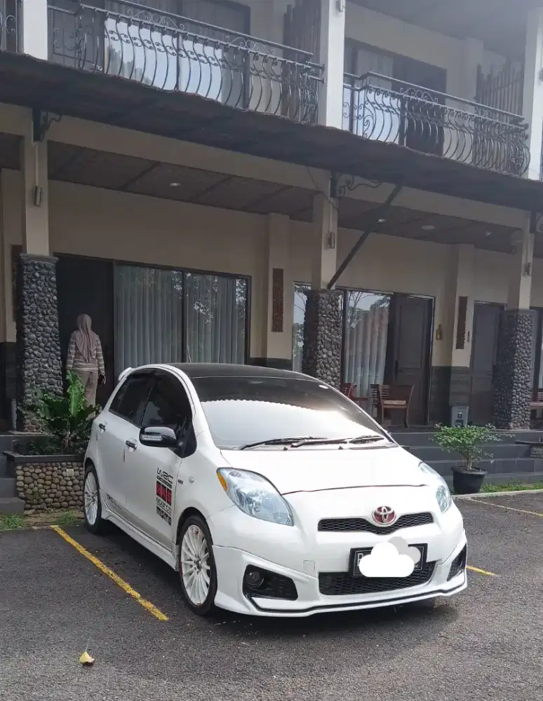 2012 Toyota Yaris tipe E