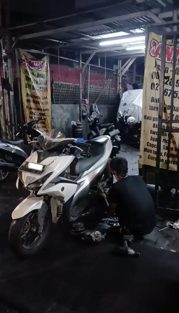 Yamaha Aerox Keyless full paper