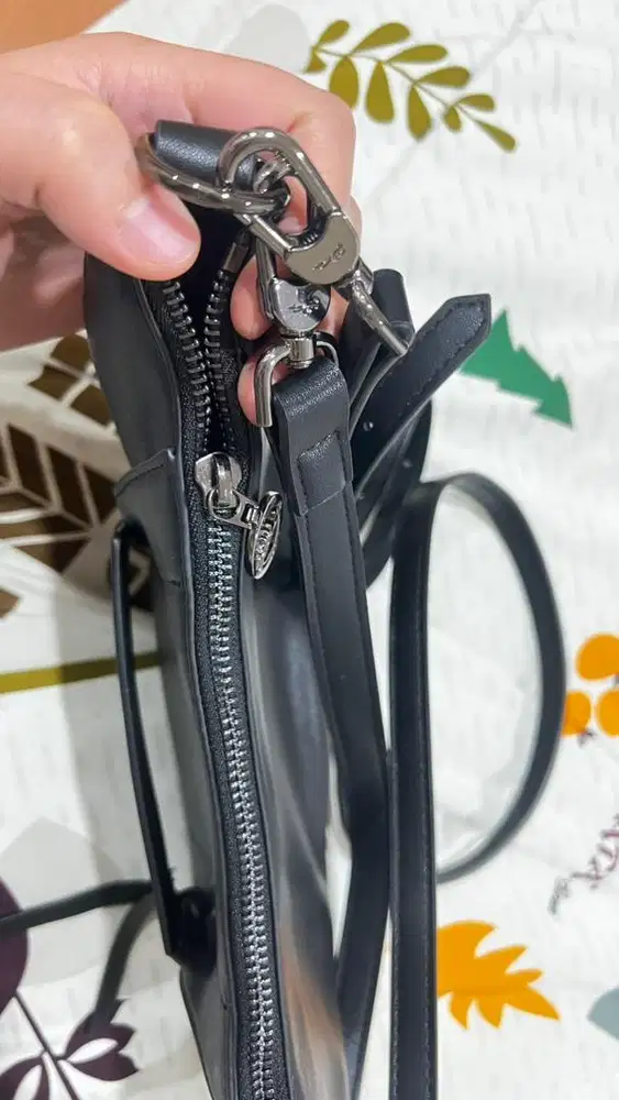 Tas Longchamp black 3D S CROSSBODY BAG kondisi 100% lengkap