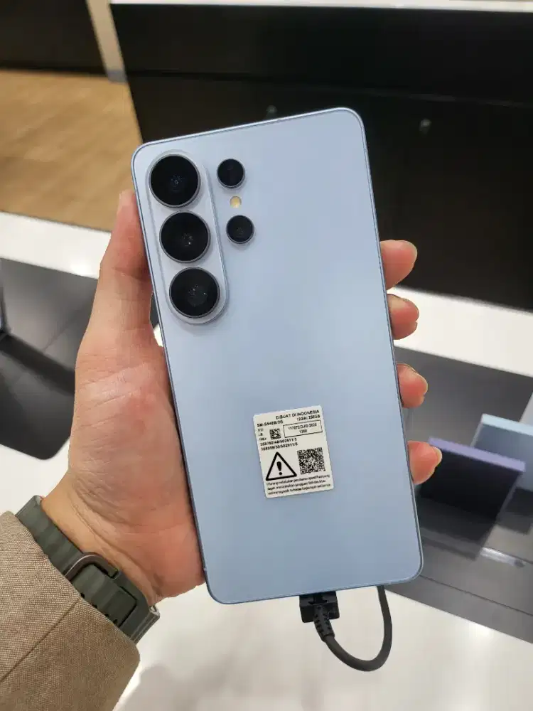 Galaxy S26 Ultra paling murah resmi