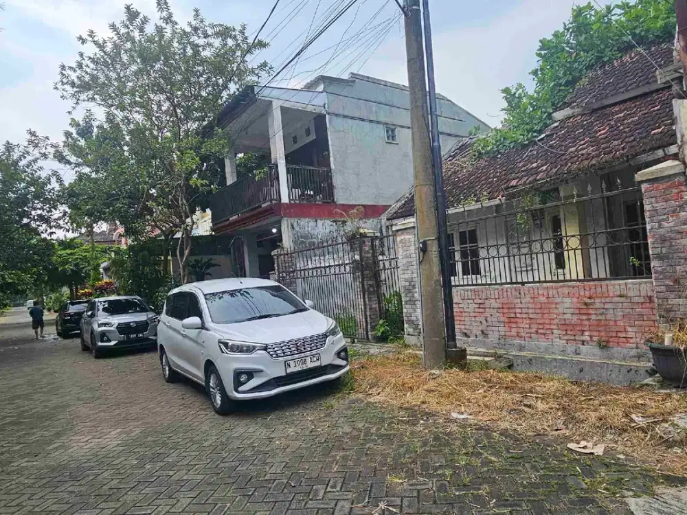 rumah hitung tanah bagus buat kos elite di griyashanta suhat dekat kampus UB Brawijaya dan permata jingga ( pj )