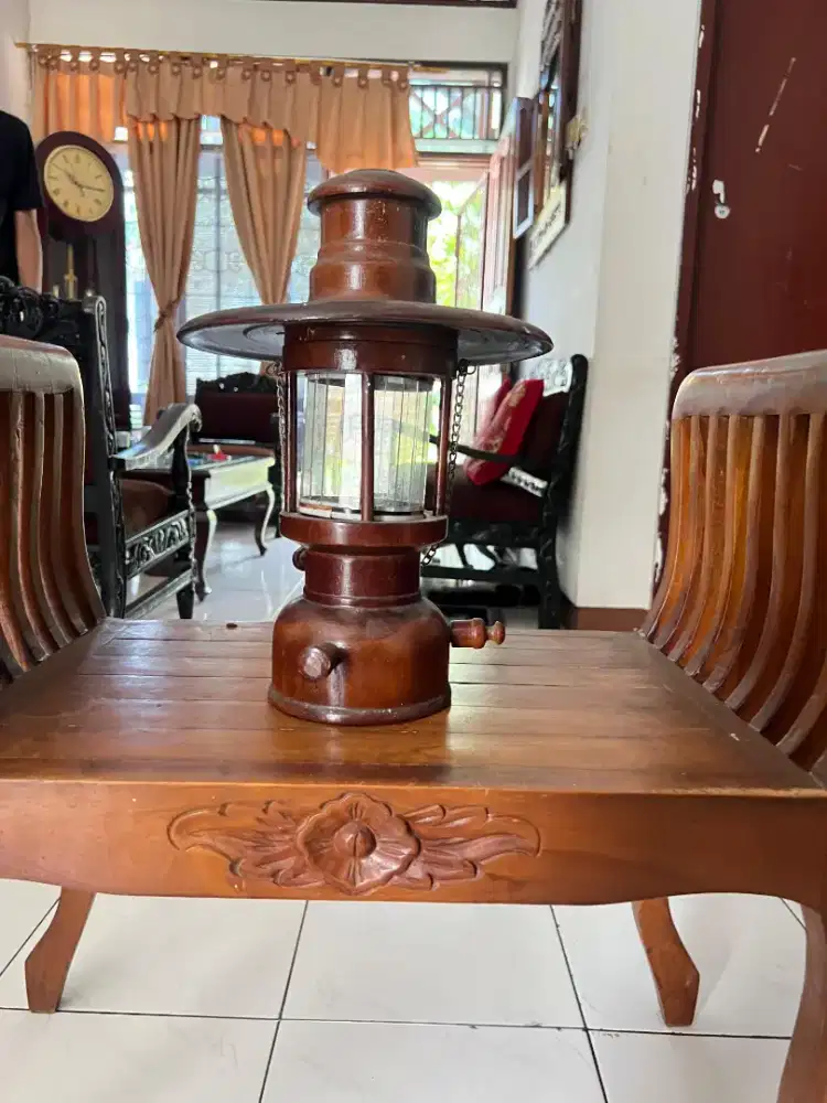 Lampu petromak kayu jati