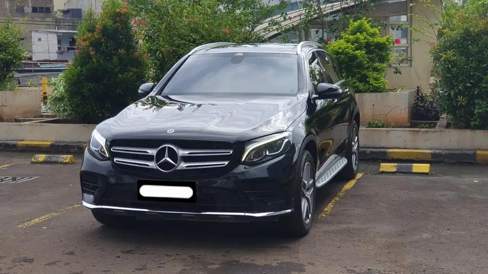 Km46 ribu mercedes benz mercy glc200 amg line 2018 hitam