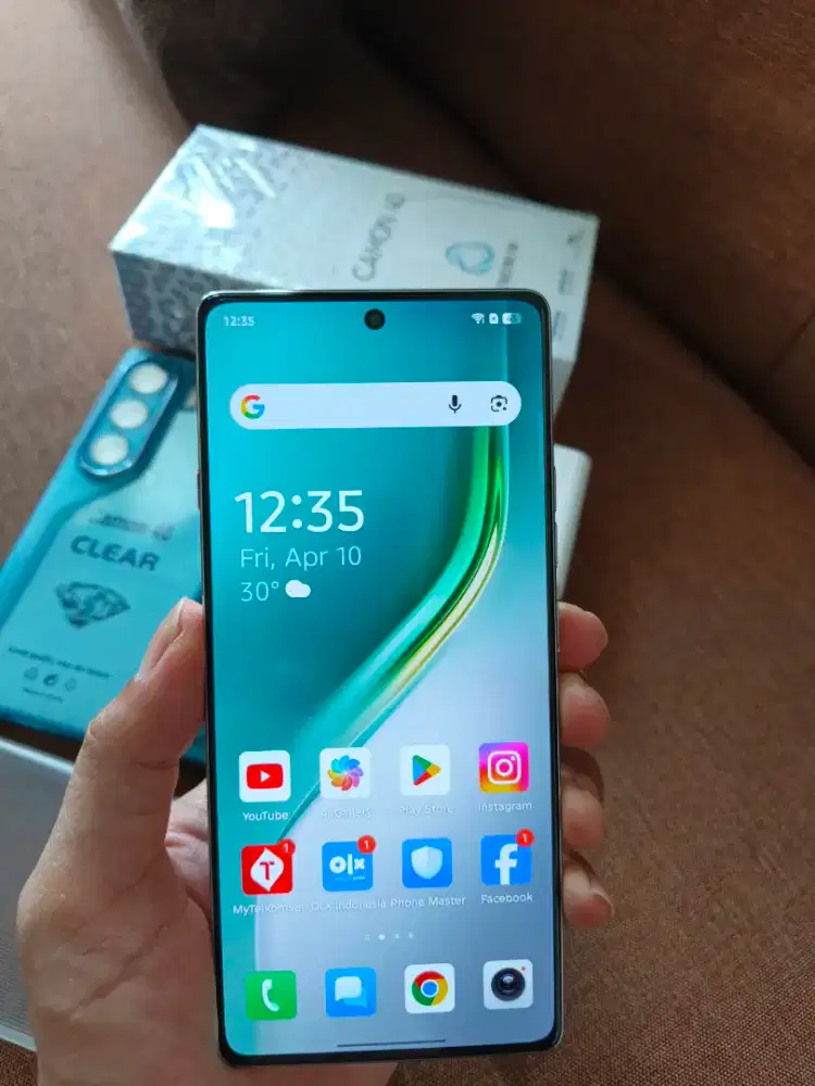 Tecno Camon 40 Green 8/256 100% Mulus No Minus Banyak Bonus