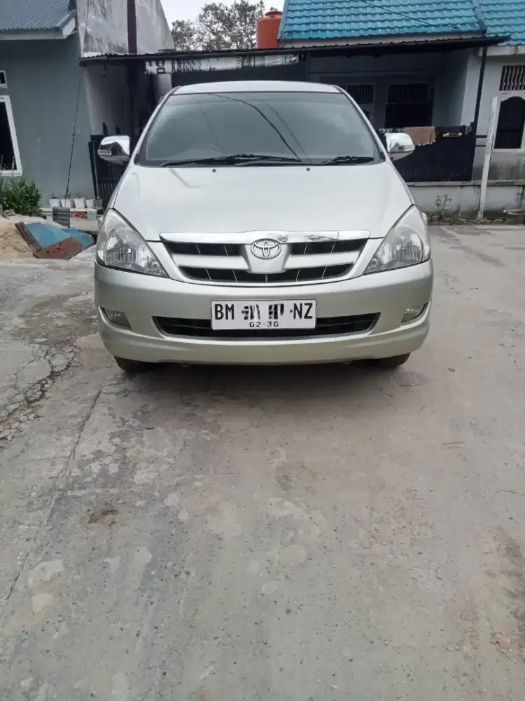 Kijang Innova matic tipe G