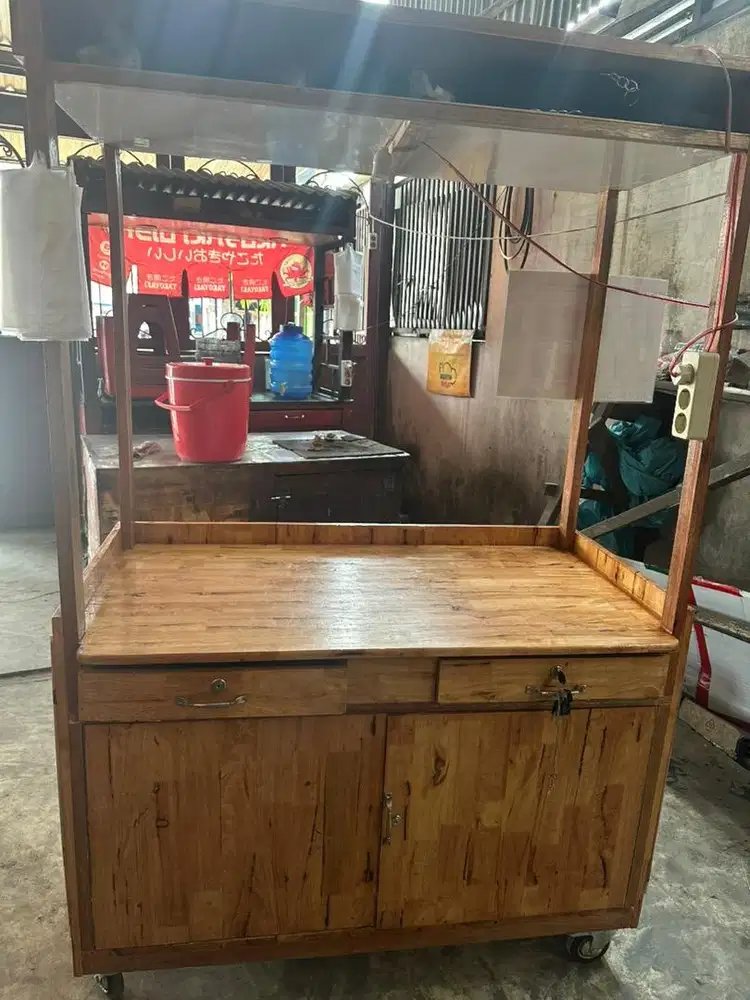 Gerobak Jualan Bekas