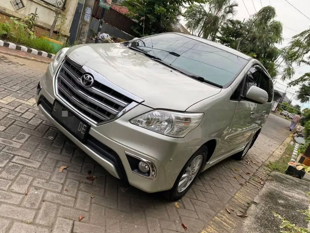 Toyota Innova 2.5V Diesel Matic/At 2014 Kondisi Sangat Terawat