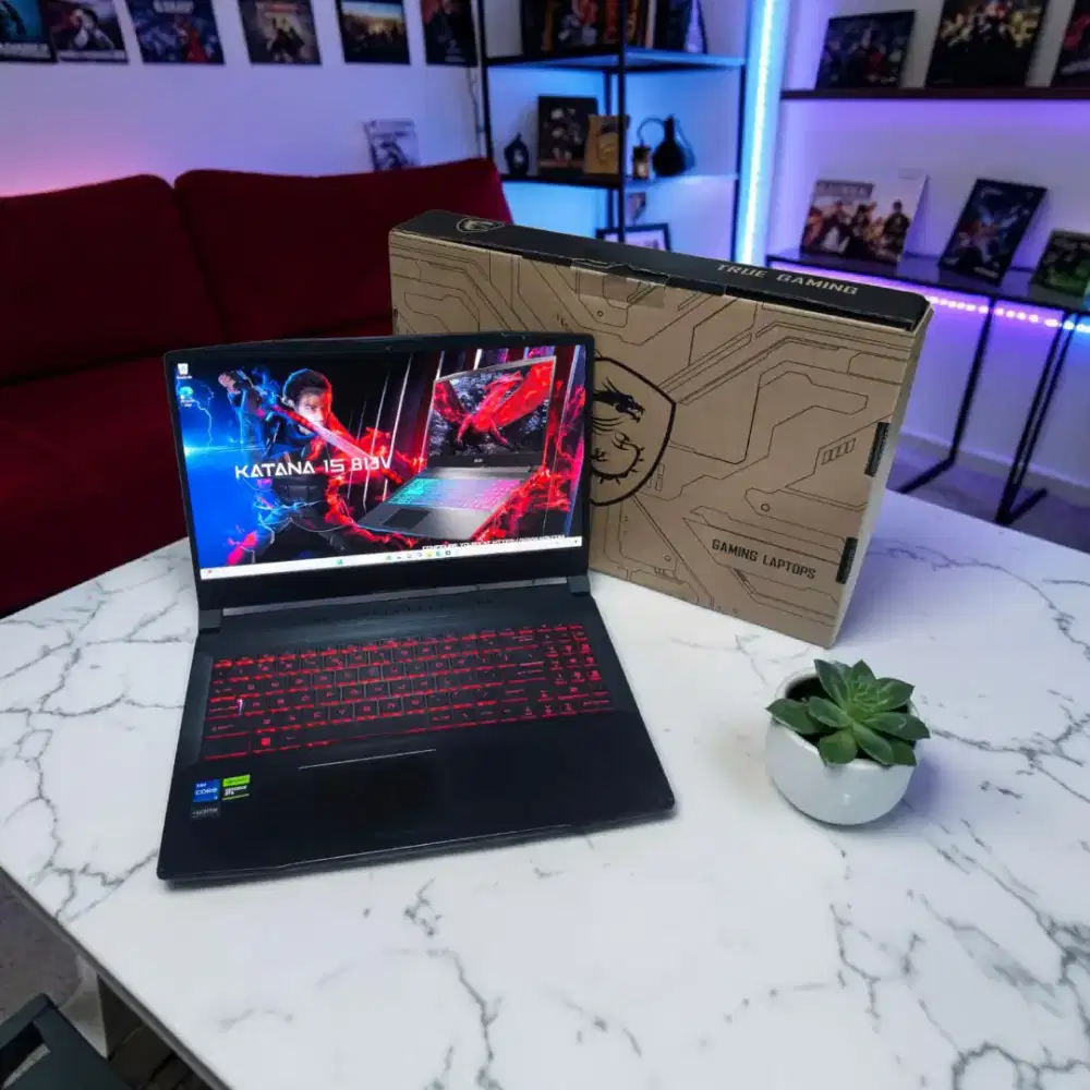 MSI KATANA GF66 12UC 9S7 E1584IMS FULLSET LIKE NEW