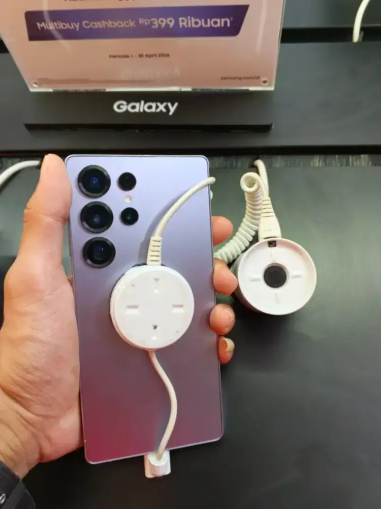 Samsung Galaxy S25 Ultra pakai cicilan homecredit promo bunga 0%