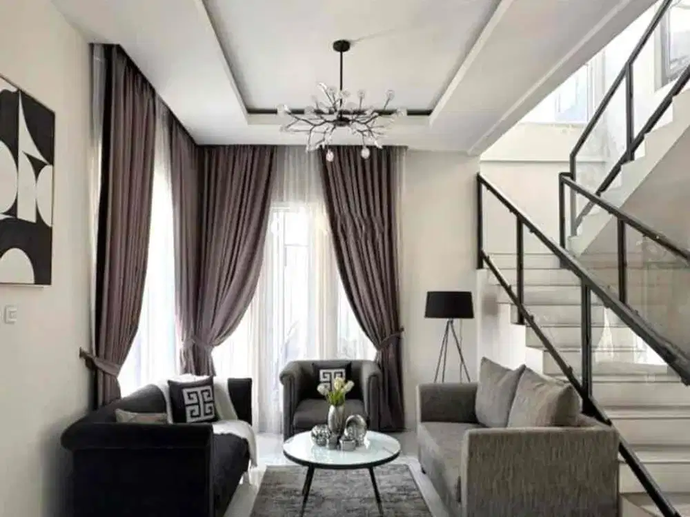 Sektor 3A Rumah Kolam Renang Bagus siap huni