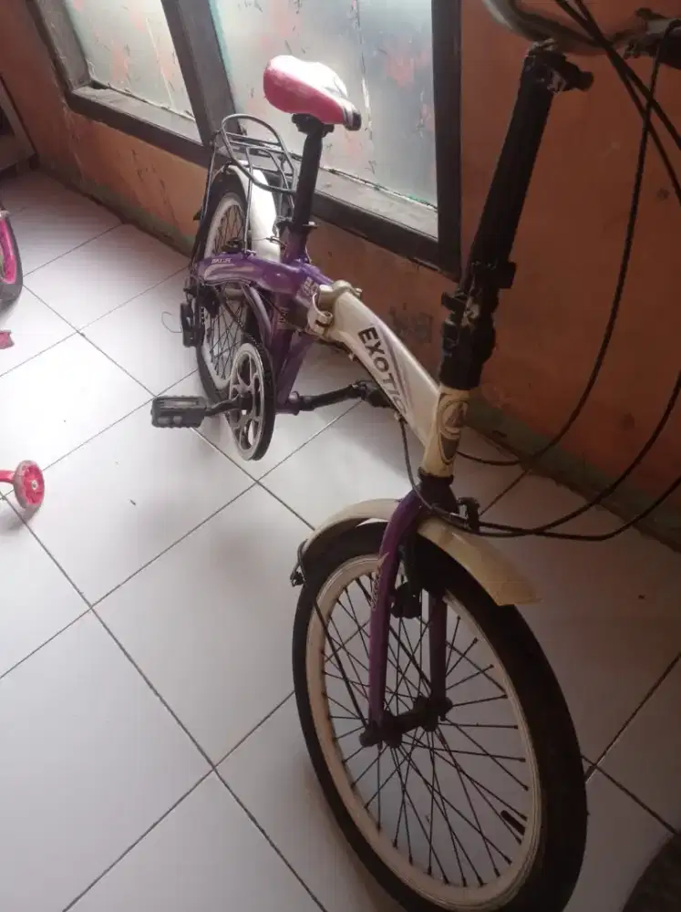 Sepeda lipat ukuran 20