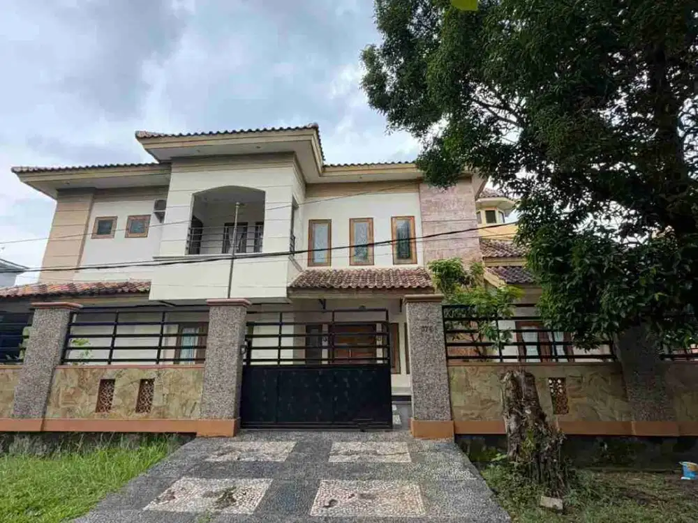 Dijual Rumah di Jalan Gunung Bromo