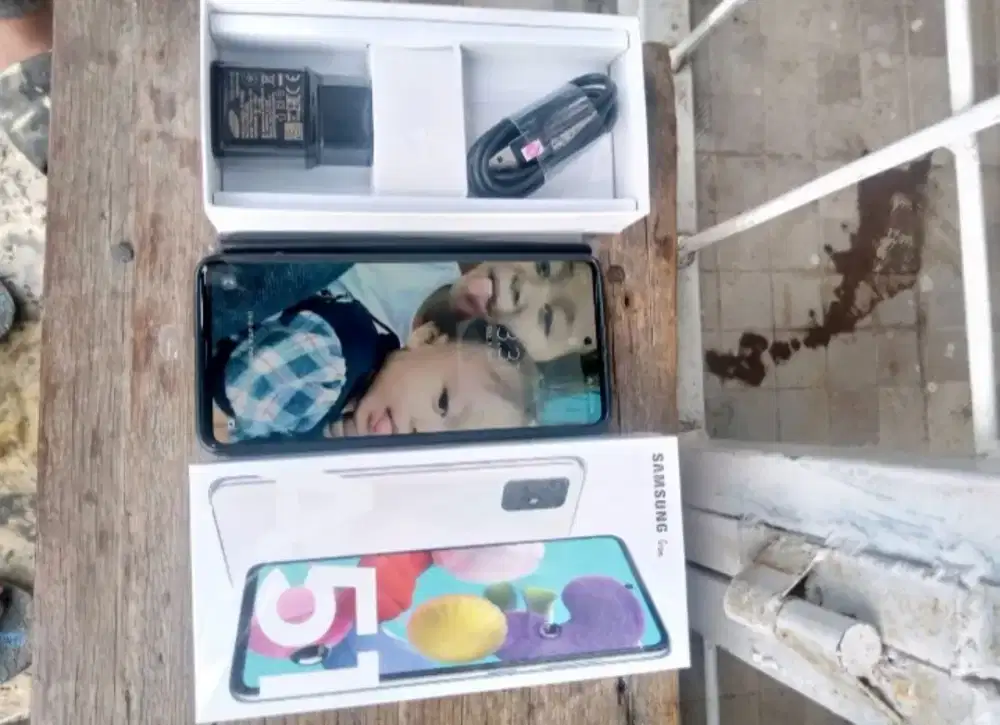 hp samsung a51 nego ditempat