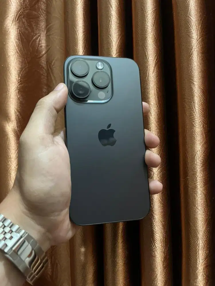 iPhone 15 Pro 128GB iBox