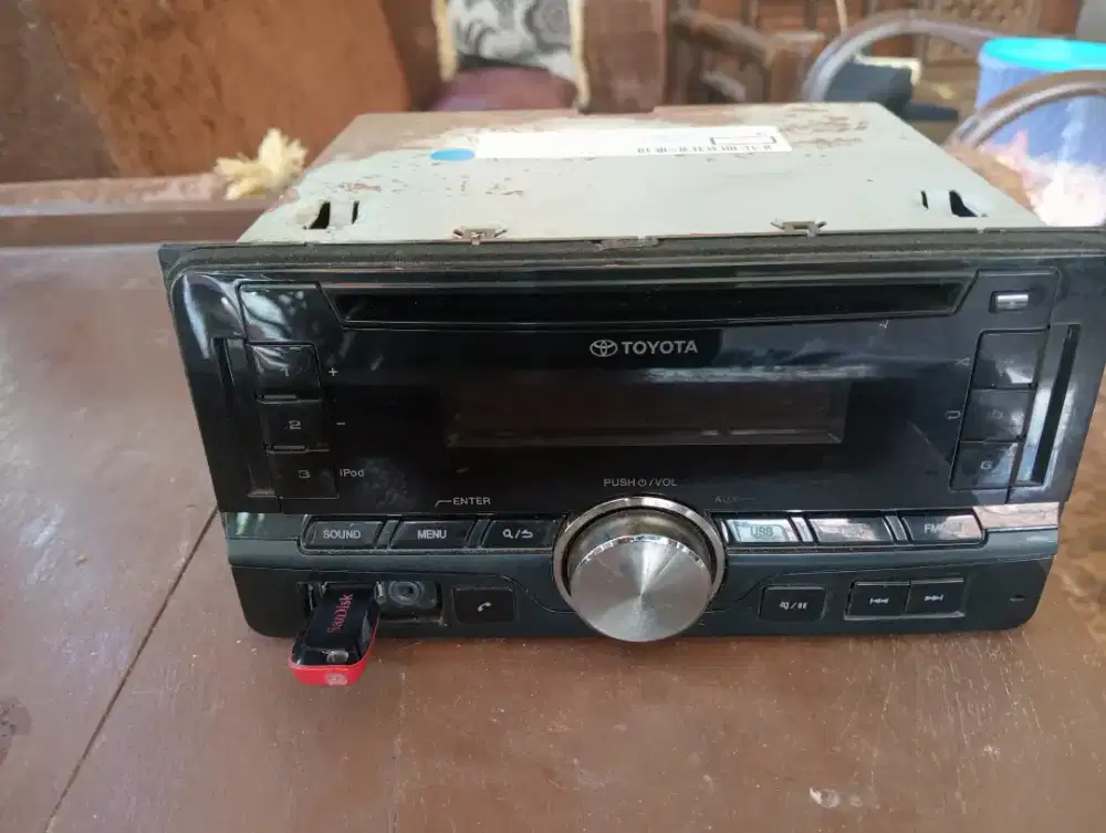 Head unit single Din Avanza Veloz