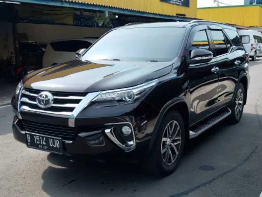 Toyota Fortuner vrz at matic 2017