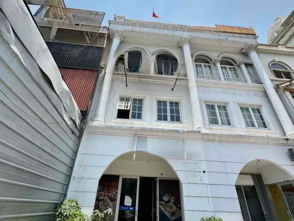 Sewa Ruko Pantai Indah Kapuk Boulevard 5x15 (3.5 Lantai)