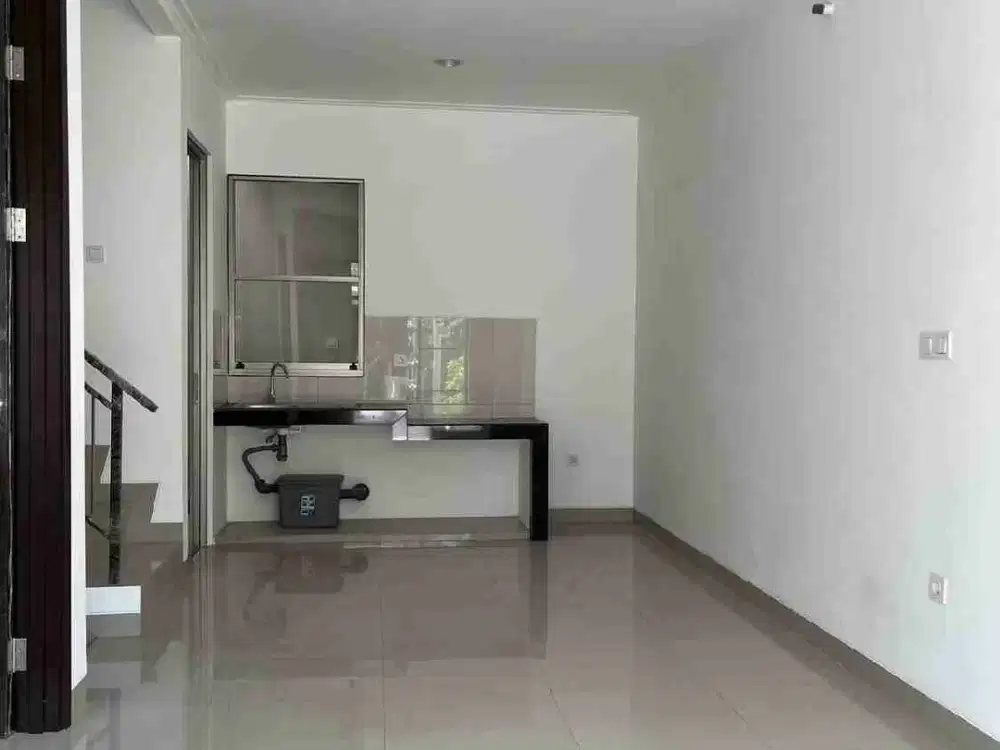 Jual rumah pik2 6x12,5 kosongan termurah