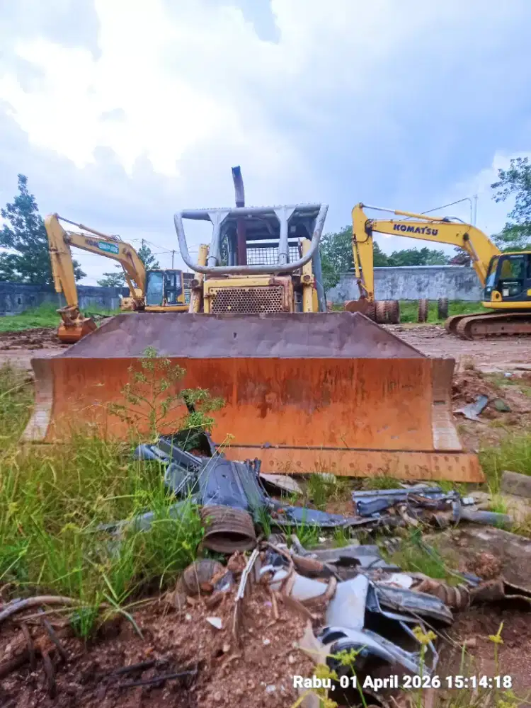 Dozer D85Ess-2 thn 2019