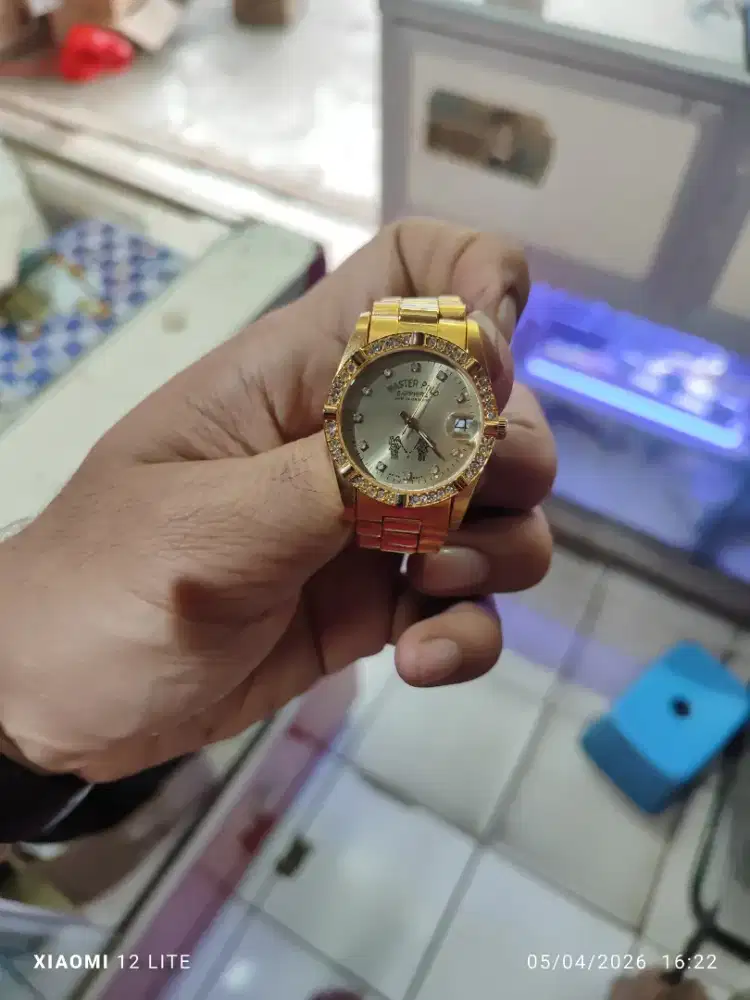 Jam tangan wanita master polo gold 23K