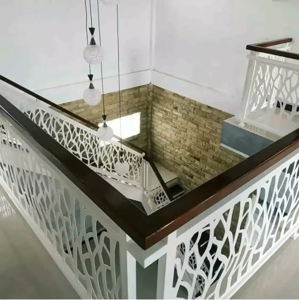 Relling Tangga dan Balkon Cutting Laser