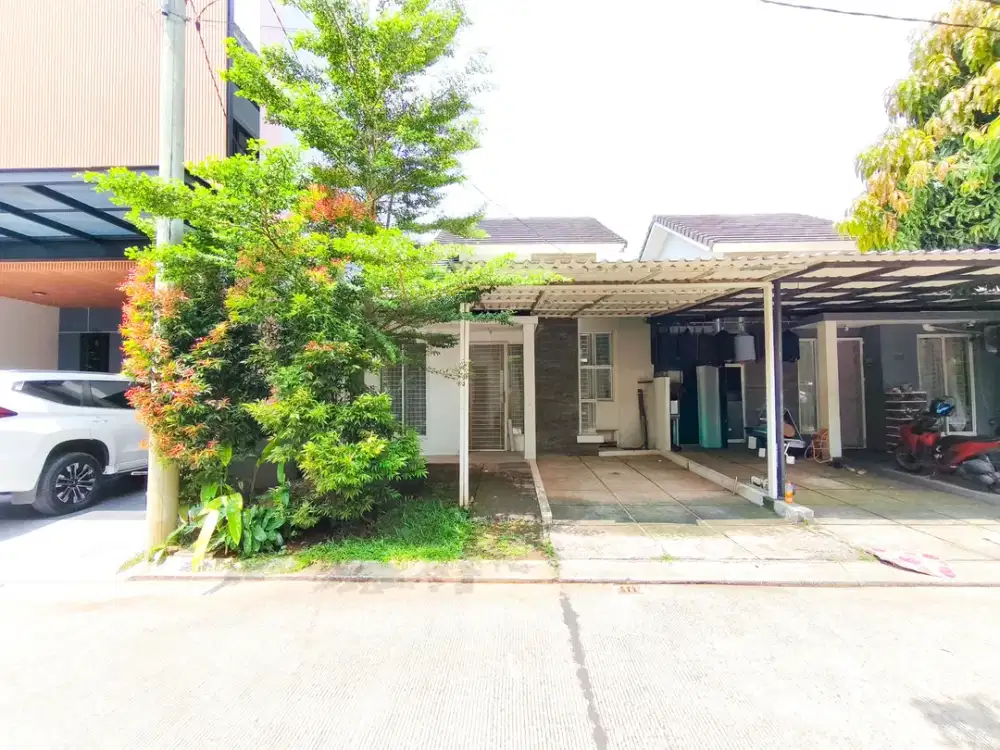 Rumah Strategis 15 menit ke RSU Hermina Serpong Hadap Utara J-45686