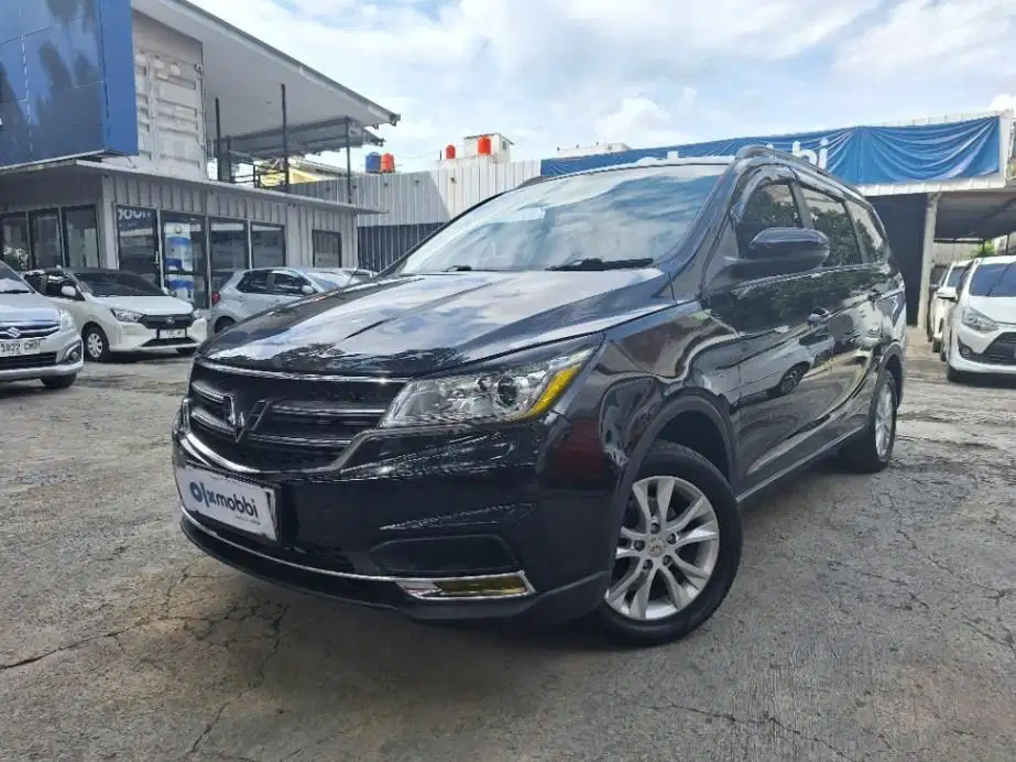 LOW DP Wuling Cortez 1.5 S Bensin-MT 2018 AHI