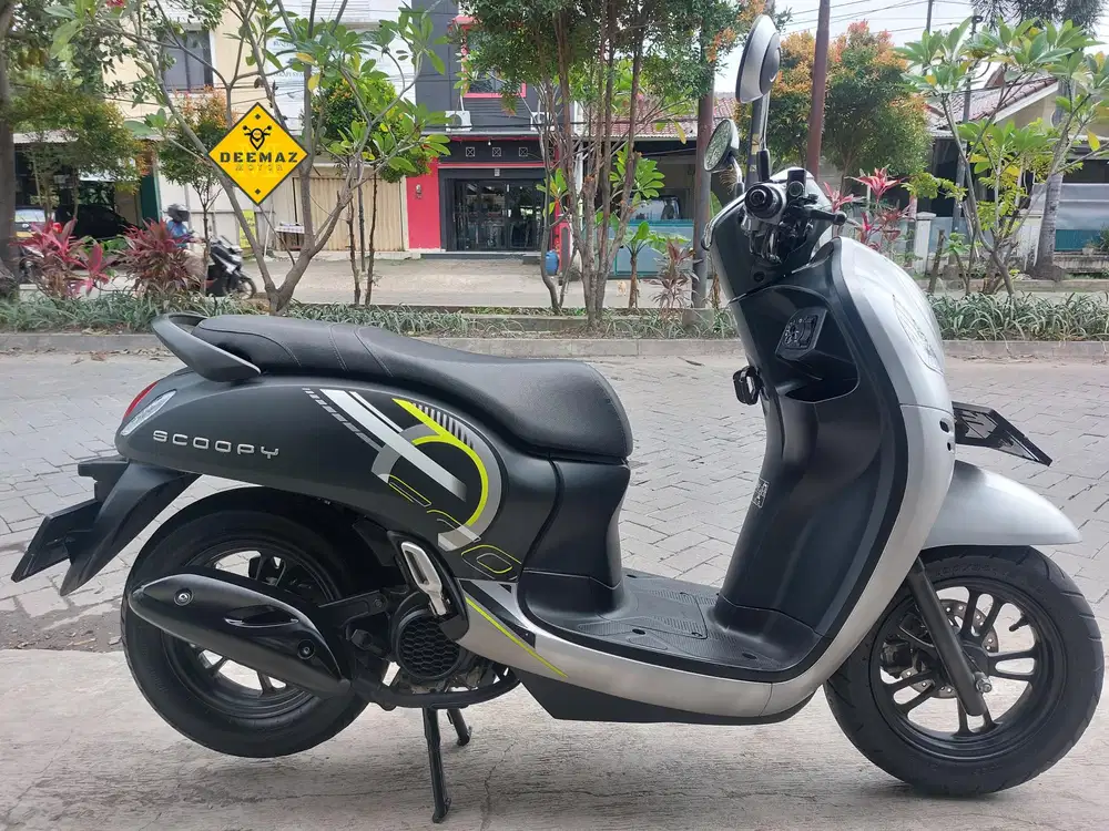 (DP 200 Rb)‼️ Honda Scoopy Sporty Silver Mulus 2024 Cash / Kredit