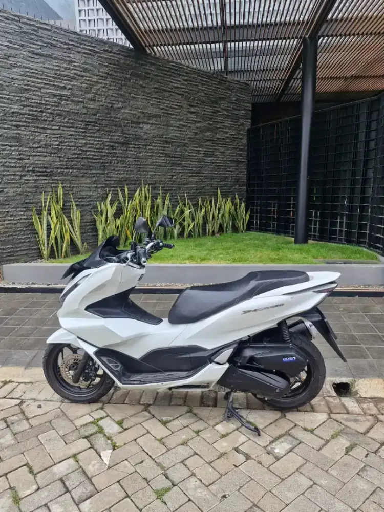 Asli Murah !! Cepat PCX 2024 ORI Putih Mutiara Milik Sendiri Nopol L