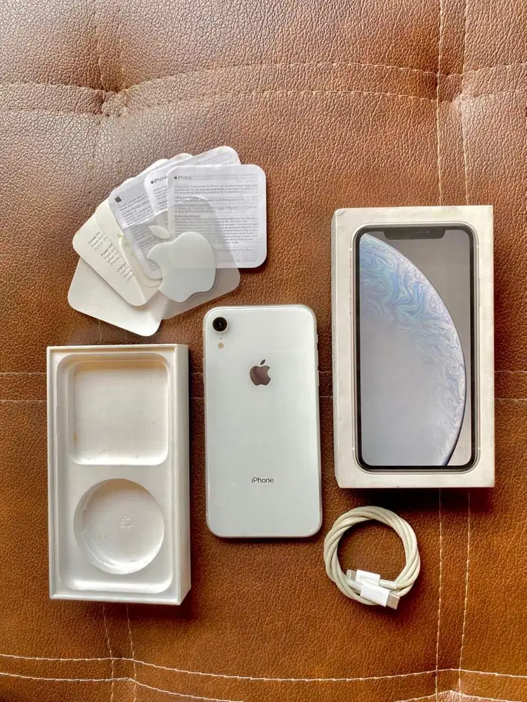 iPhone Xr 64GB white iBox