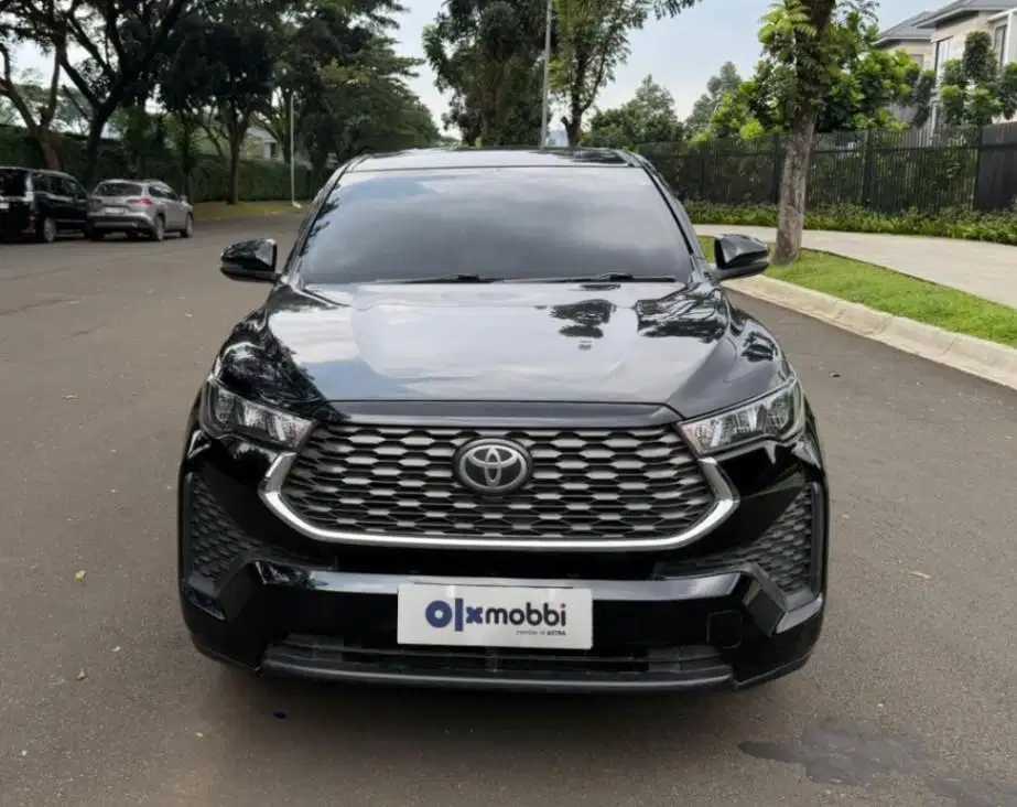 LOW DP Toyota Kijang Innova 2.0 Zenix G CVT Bensin-AT 2023 WIS