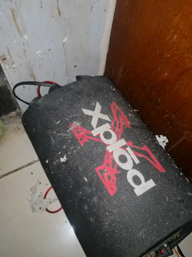 Di jual subwoofer bass power mobil audio