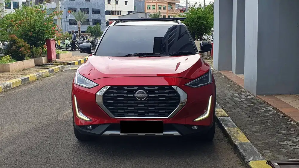 Nissan Magnite Premium 1.0 Turbo CVT Two Tone 2025 NIK 2024 Like New