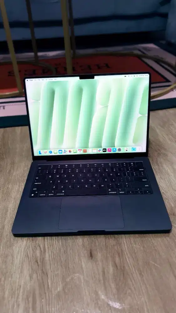 Macbook Pro M4 16/1Tb Resmi Ibox