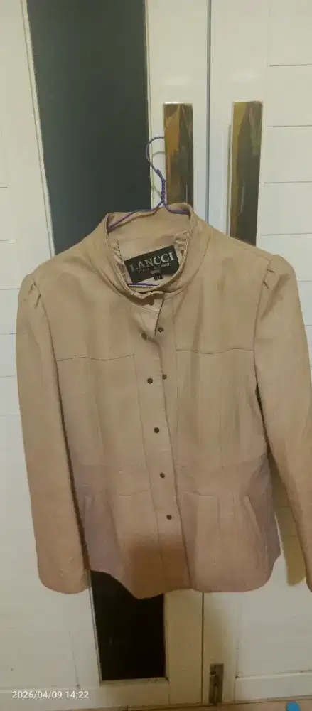 Jaket kulit asli