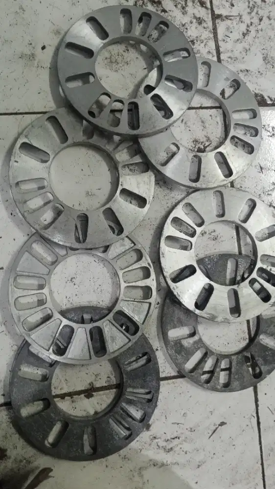 Spacer alumunium ada 7 pcs